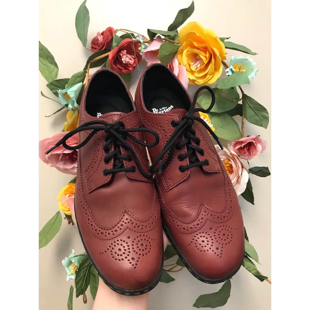 Dr. Martens Gabe shoe